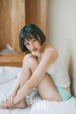 老太脱裤子让老头玩xxxxx